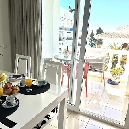 Carabeo Centro Seaview & Rooftop Pool 아파트 *