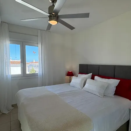 아파트 Carabeo Centro Seaview & Rooftop Pool *